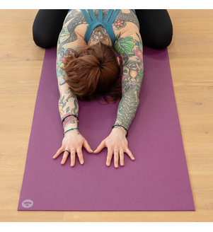 Rishikesh Premium 60 wild berry - joga podložka